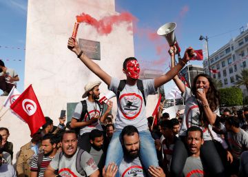 Los jóvenes tunecinos se consagran al arte desengañados por la política Los jóvenes tunecinos se consagran al arte desengañados por la política