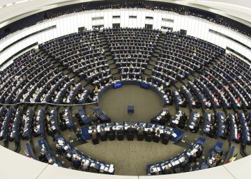 El Parlamento Europeo pide retirar los derechos de voto a Hungría El Parlamento Europeo pide retirar los derechos de voto a Hungría