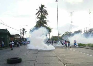 La desdicha de Buenaventura, la población colombiana que exige la presencia de Santos La desdicha de Buenaventura, la población colombiana que exige la presencia de Santos