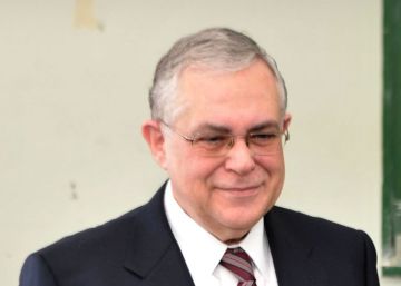 Ferido em um atentado o ex-primeiro ministro grego Papademos