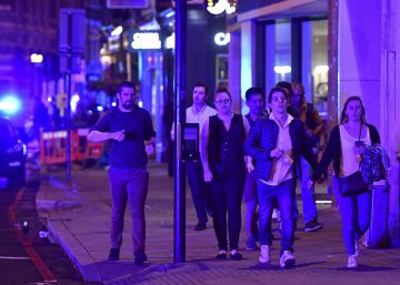 Un atac terrorista a Londres causa set morts i desenes de ferits