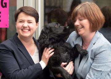 Ruth Davidson, una Tory atípica para salvar el partido