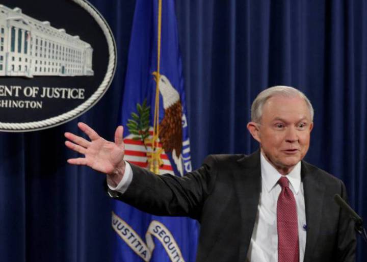 Las reuniones con el embajador ruso fuerzan a Sessions a apartarse del caso Las reuniones con el embajador ruso fuerzan a Sessions a apartarse del caso