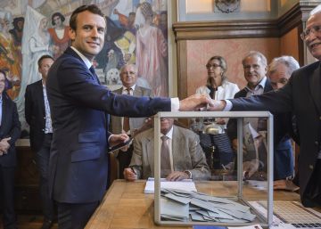 Macron aconsegueix una majoria parlamentària clara per engegar les seves reformes