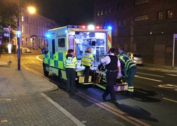 Un mort i deu ferits en un atemptat terrorista prop d’una mesquita a Londres Un mort i deu ferits en un atemptat terrorista prop d’una mesquita a Londres