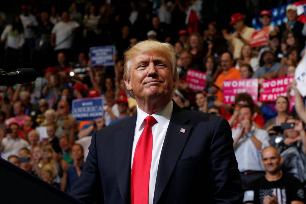 Trump este miércoles en su mitin en Iowa.