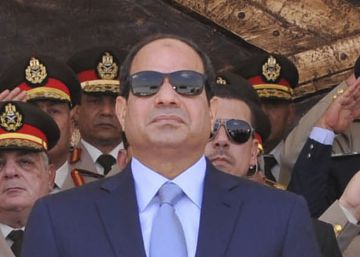 En Egipto, a la cárcel hasta por “copiar” en los exámenes En Egipto, a la cárcel hasta por “copiar” en los exámenes