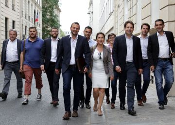 Los socialistas franceses rechazan apoyar al Gobierno de Macron Los socialistas franceses rechazan apoyar al Gobierno de Macron