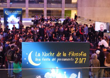 Maratón de pensadores: la noche de la filosofía desborda Buenos Aires Maratón de pensadores: la noche de la filosofía desborda Buenos Aires