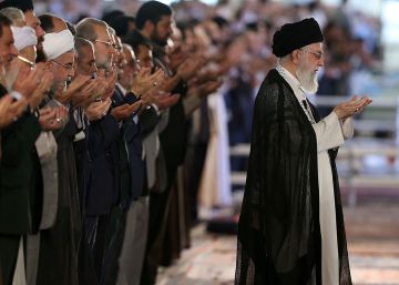 El líder supremo de Irán acusa a Rohaní de dividir el país El líder supremo de Irán acusa a Rohaní de dividir el país