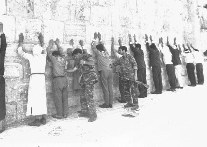 La interminable ocupación israelí de Palestina: 50 años sin paz, ni territorio La interminable ocupación israelí de Palestina: 50 años sin paz, ni territorio