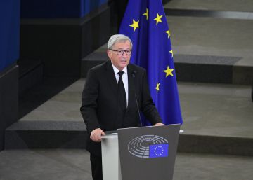 Juncker abronca a una Eurocámara casi vacía: “Es totalmente ridículo” Juncker abronca a una Eurocámara casi vacía: “Es totalmente ridículo”