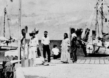 Uma foto, outro mistério: a garota que está de costas é a desaparecida Amelia Earhart?