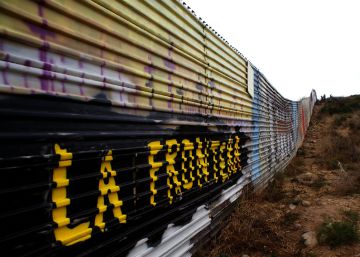 Trump logra su primera victoria en el Congreso para construir el muro con México Trump logra su primera victoria en el Congreso para construir el muro con México