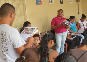 Escuelas de valores que transforman comunidades Escuelas de valores que transforman comunidades