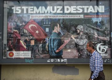 Un año después de la intentona golpista: Turquía secuestrada Un año después de la intentona golpista: Turquía secuestrada