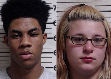 Tres adolescentes detenidos en EE UU por un abuso sexual retransmitido por Facebook Tres adolescentes detenidos en EE UU por un abuso sexual retransmitido por Facebook