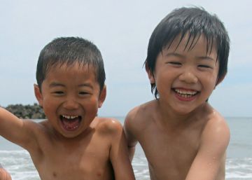 La playa más popular de Fukushima, reabierta siete años después del accidente nuclear La playa más popular de Fukushima, reabierta siete años después del accidente nuclear