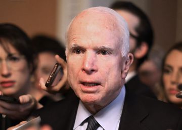 Senador republicano John McCain é diagnosticado com câncer no cérebro Senador republicano John McCain é diagnosticado com câncer no cérebro