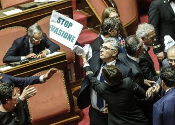 La inmigración agrieta la política italiana La inmigración agrieta la política italiana