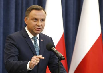 El presidente de Polonia veta la reforma judicial que rechazaba la UE El presidente de Polonia veta la reforma judicial que rechazaba la UE