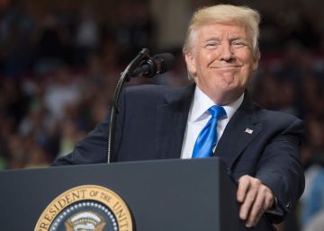 Trump desvela que Apple abrirá tres fábricas en Estados Unidos Trump desvela que Apple abrirá tres fábricas en Estados Unidos
