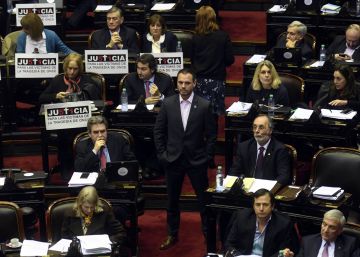 Macri fracasa en su intento de expulsar del Congreso a un kirchnerista acusado de corrupción Macri fracasa en su intento de expulsar del Congreso a un kirchnerista acusado de corrupción