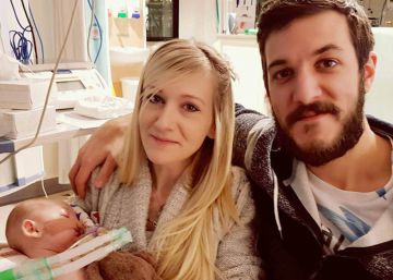 Els pares de Charlie Gard anuncien la mort del seu nadó després de mesos de batalla legal