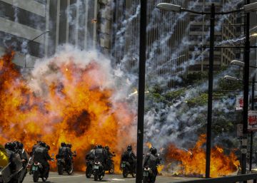 Venezuela en el terrible péndulo de Russell Venezuela en el terrible péndulo de Russell