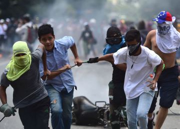Venezuela se asoma a la anarquía Venezuela se asoma a la anarquía