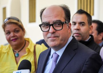 La oposición busca mantener la unidad frente al acoso del chavismo La oposición busca mantener la unidad frente al acoso del chavismo