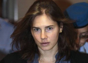 Amanda Knox pide compasión con la chica que alentó a su novio a suicidarse