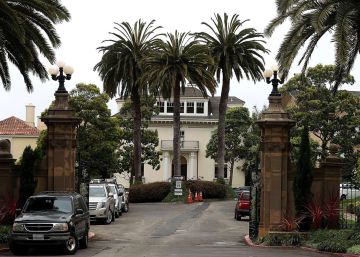 Una pareja compra una calle del barrio más caro de San Francisco Una pareja compra una calle del barrio más caro de San Francisco