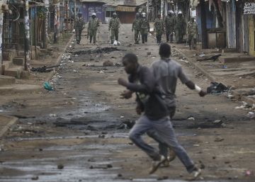 La oposición en Kenia denuncia un centenar de muertos en la violencia poselectoral La oposición en Kenia denuncia un centenar de muertos en la violencia poselectoral