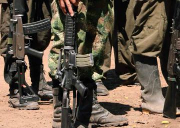 Los niños salen de las FARC Los niños salen de las FARC