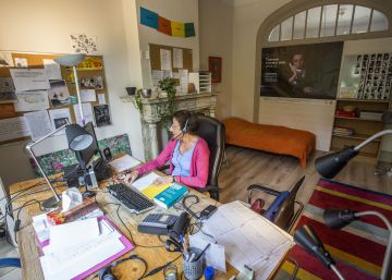 Voluntarios contra el suicidio en el país con más casos de Europa occidental Voluntarios contra el suicidio en el país con más casos de Europa occidental