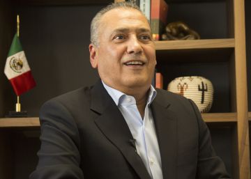 “El PRI está obligado a desdoblarse hacia la izquierda” “El PRI está obligado a desdoblarse hacia la izquierda”