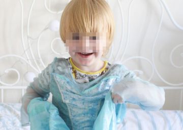 Noah, el nen a qui EuroDisney no va deixar ser princesa
