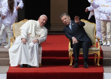 Papa pede a colombianos que renunciem à vingança para alcançar a paz