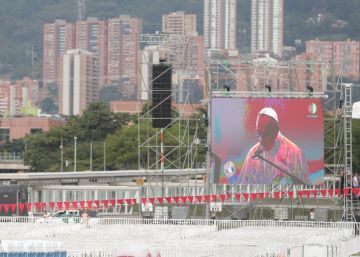 El papa Francisco se prepara para su misa más multitudinaria en Medellín El papa Francisco se prepara para su misa más multitudinaria en Medellín