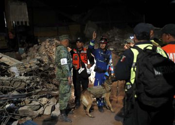 “E logo depois o teto caiu”: Visita ao povoado mais prejudicado pelo sismo mexicano