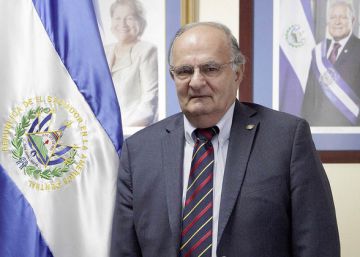 Fallece Hato Hasbún, un político salvadoreño clave