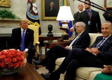Trump se acerca a los demócratas para tratar de enderezar su presidencia
