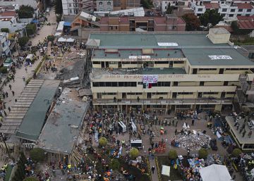 Tragedy in a Mexican school: “We’re not leaving until they get the last person out” Tragedy in a Mexican school: “We’re not leaving until they get the last person out”