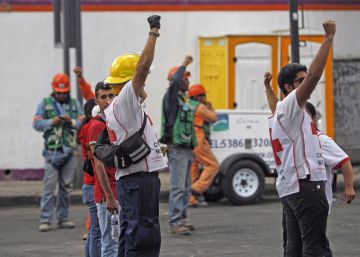 Por una comisión ciudadana de reconstrucción Por una comisión ciudadana de reconstrucción