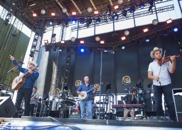Uno de los músicos que tocaba en Las Vegas reniega del derecho a tener armas