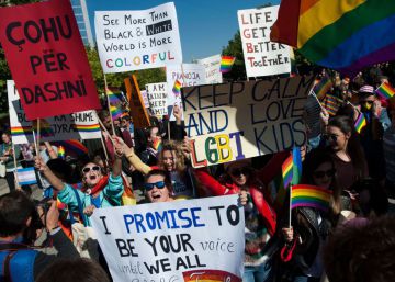 Kosovo celebra su primera marcha del Orgullo Gay