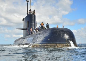 Argentina busca a la desesperada a los 44 desaparecidos en un submarino en el Atlántico