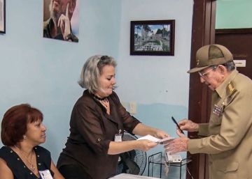 Cuba realiza eleições sem oposição para lançar uma transição continuísta