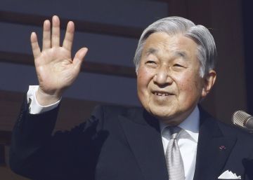 El emperador Akihito abdicará en 2019